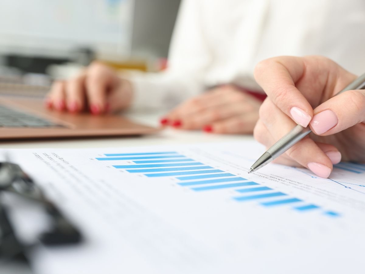 Monitoring and optimizing PPC performance metrics for landscaping industry campaigns.